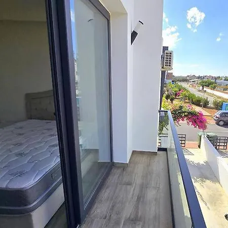 Spacious 3br With Terrace & Pool In Yenibogazici, Famagusta 빌라 *